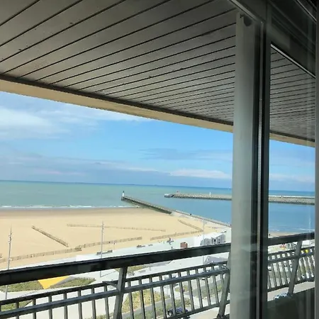 Royal Seavieuw Apartment